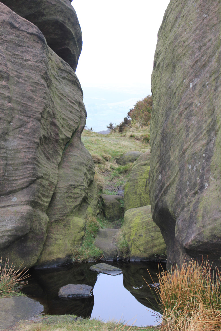 WALKING | The Roaches to Lud’s Church Peak District Walk