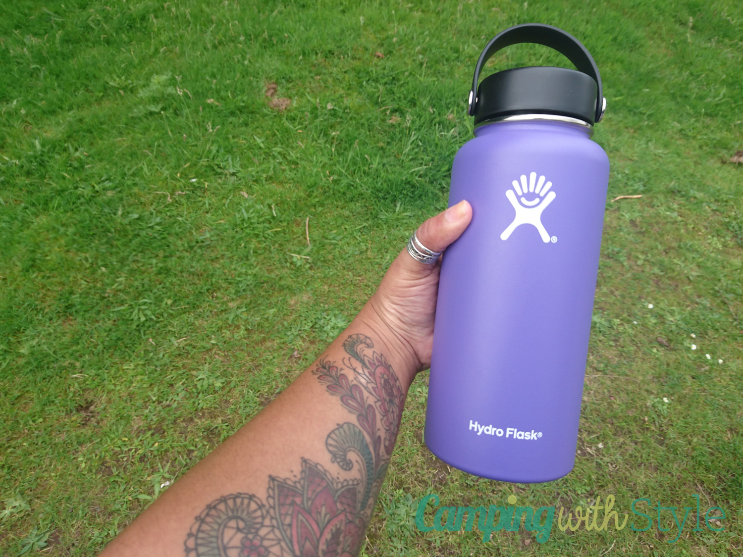 https://www.campingwithstyle.co.uk/wp-content/uploads/2016/06/hydro-flask-review-00.jpg