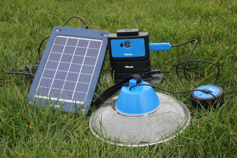 NIWA 200 solar power hub review