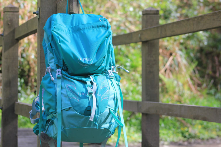 Womens Osprey Tempect 30 Hiking Backpack