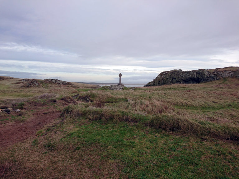 Cross Statue Landdwyn Island