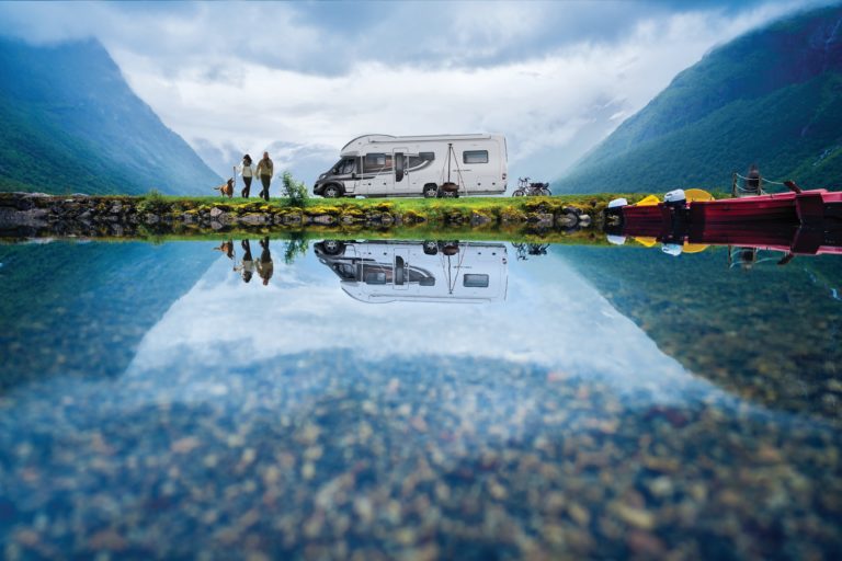 NEWS | Dr Hilary Jones Prescribes The Great Outdoors at the Motorhome and Caravan Show