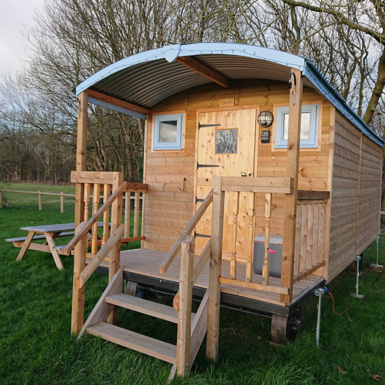Castle Farm Holiday Shepherd's Hut Glamping Shropshire
