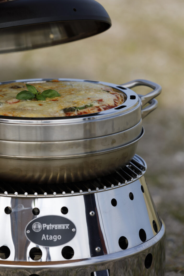 NEWS | The new Petromax Camping Oven and Baking Tray Offer Outdoor Cooking Versatility